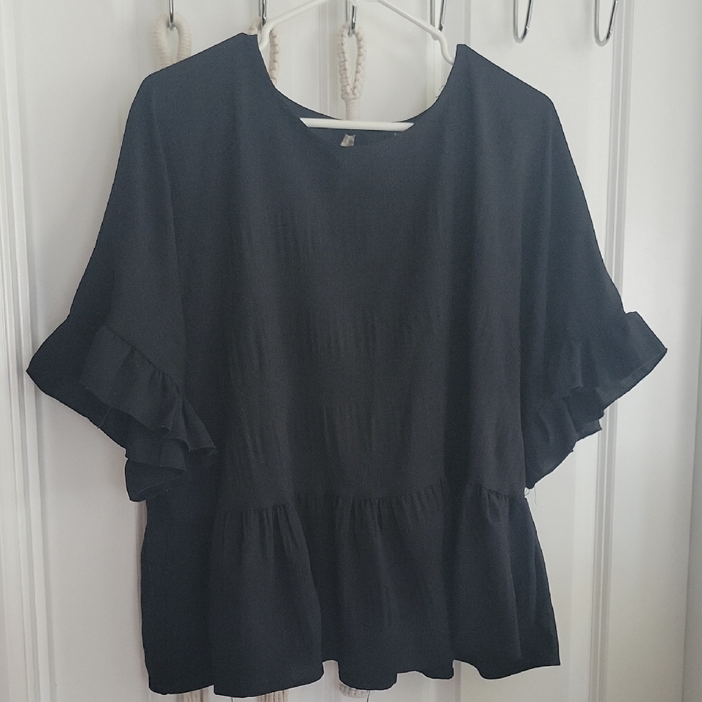Versatile Ruffle Sleeve Top